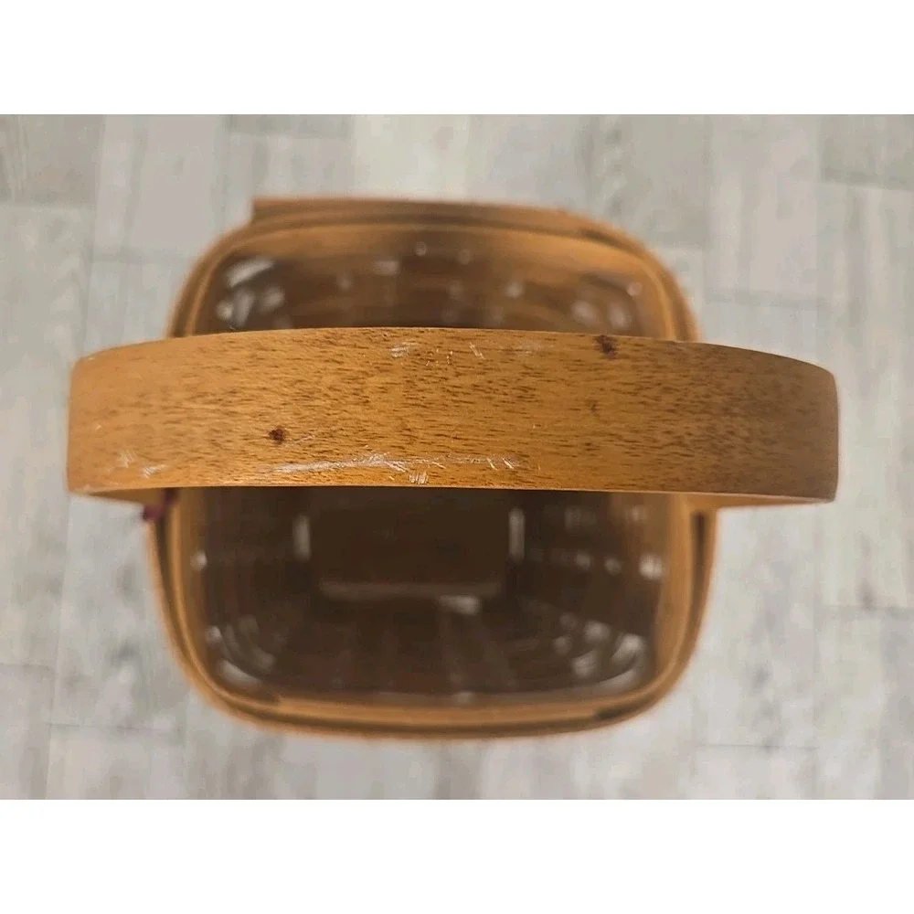 Longaberger Basket with Charm Vertical Handled 1993 Protector 10